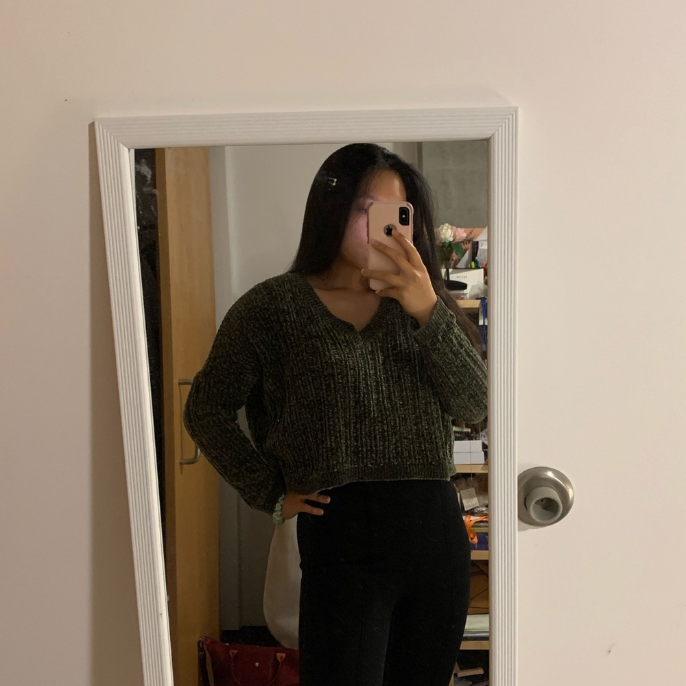 LA hearts velvet cropped boyfriend sweater